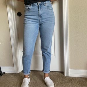 American Eagle Mom Jeans 💙